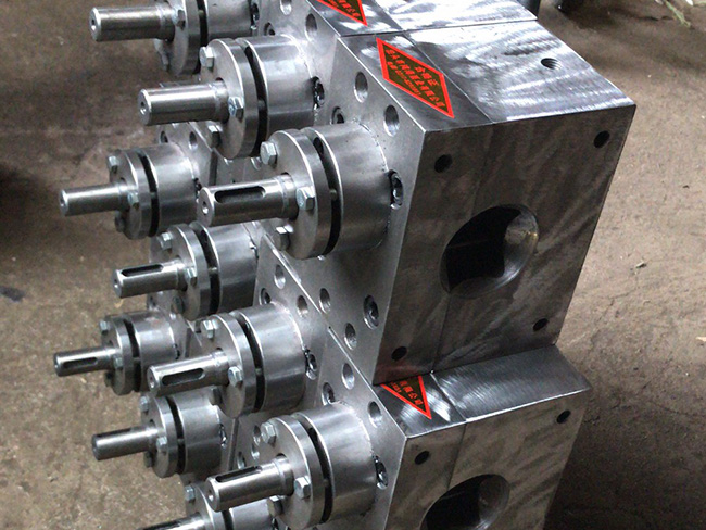 RT系列熔体泵/热熔胶泵